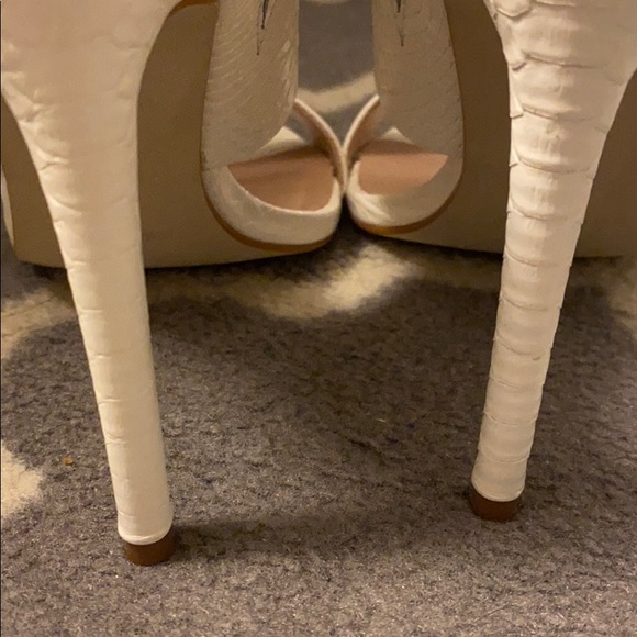 Steve Madden Mallory Miles/sandles - Picture 6 of 6